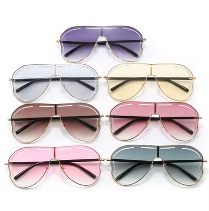 Oversized UV400 Pilot Sunglasses for Women – Lightweight, Stylish, Protective